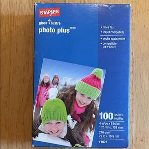 Staples Gloss Photo Plus Paper Inkjet Compatible - 100 Sheets - Blue Box